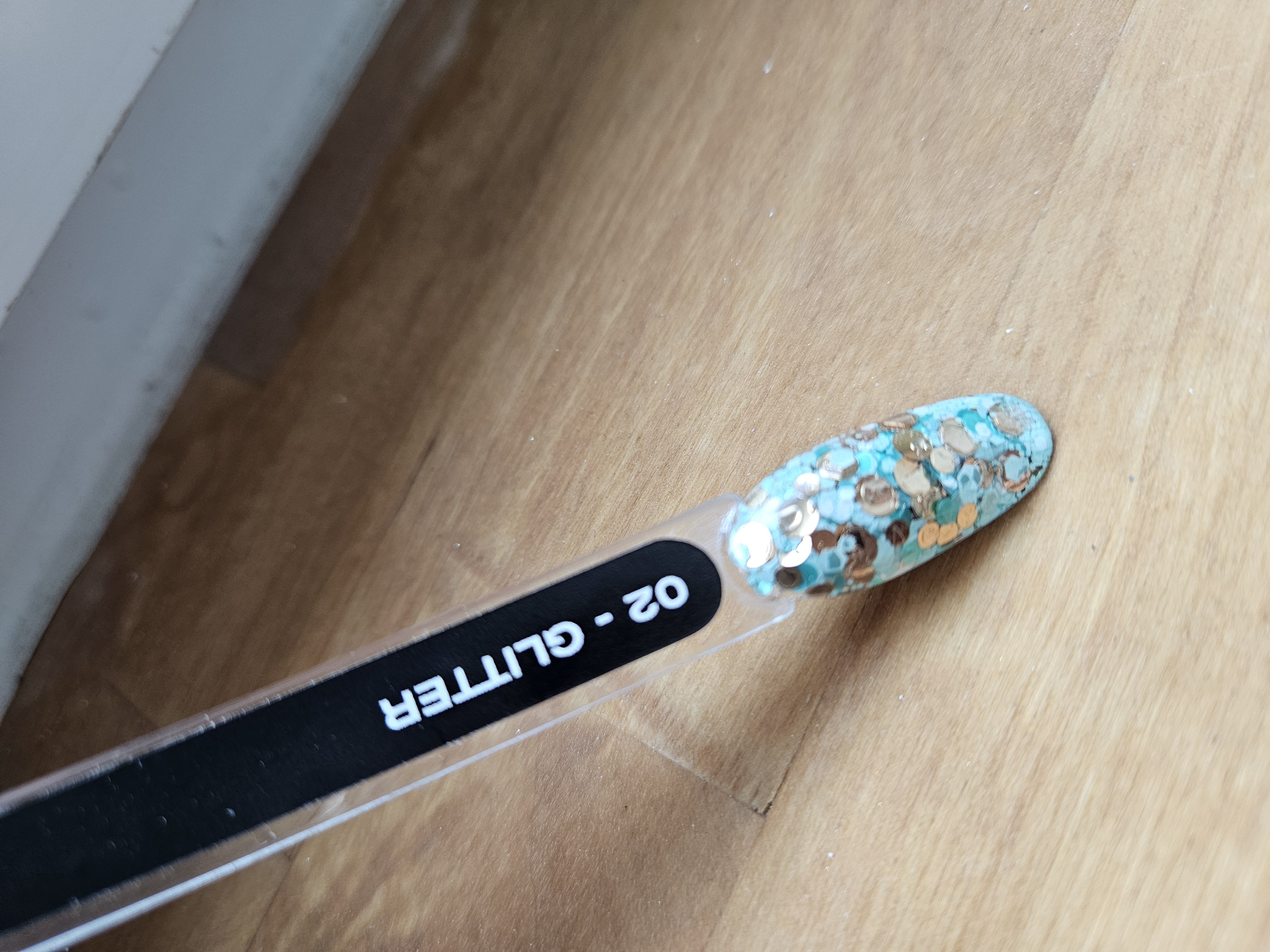 MN Glitter #2 mint gr�n og guld