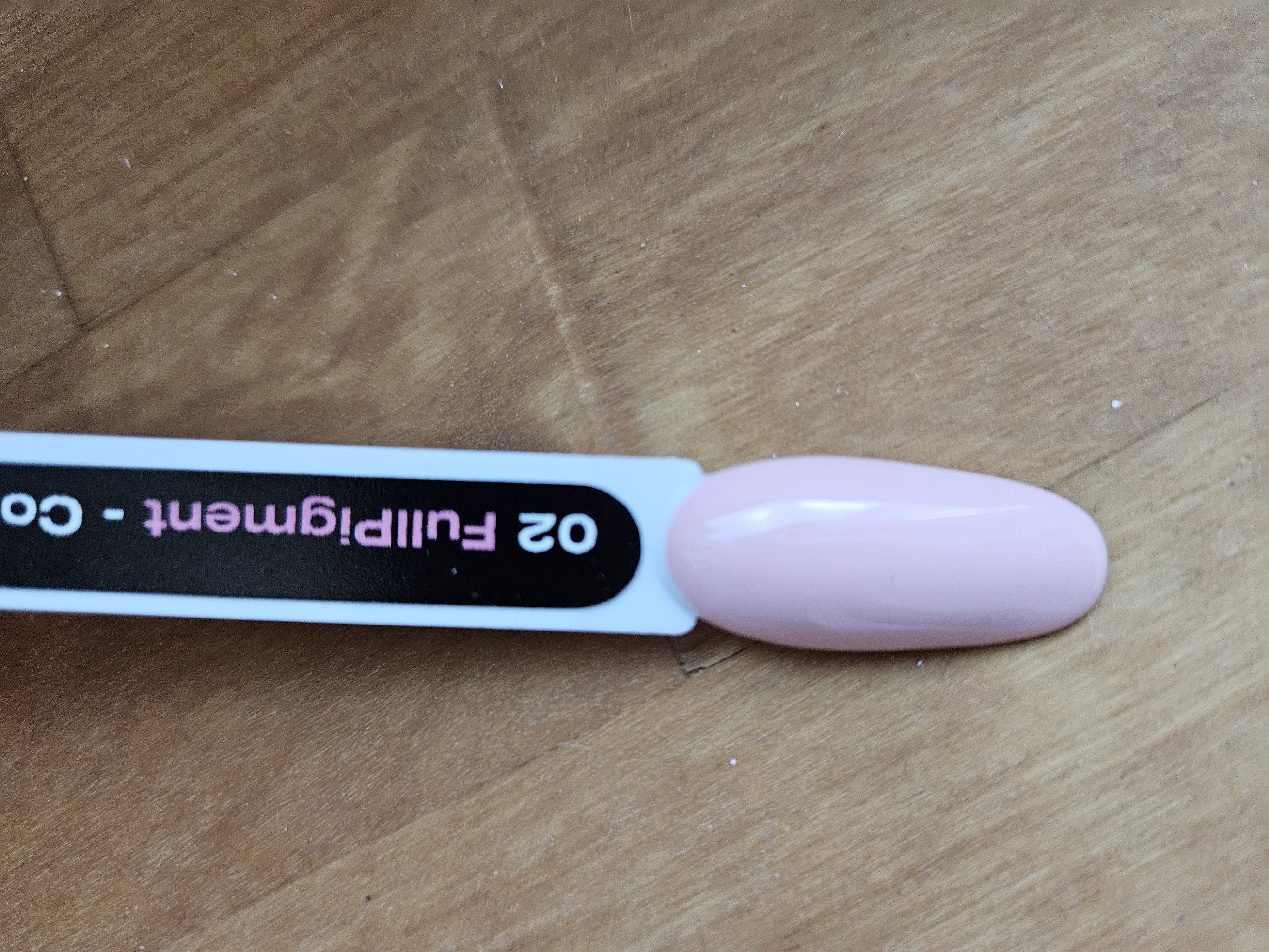 MN Fullpigment Color Gel Free (#2) Lyser�d